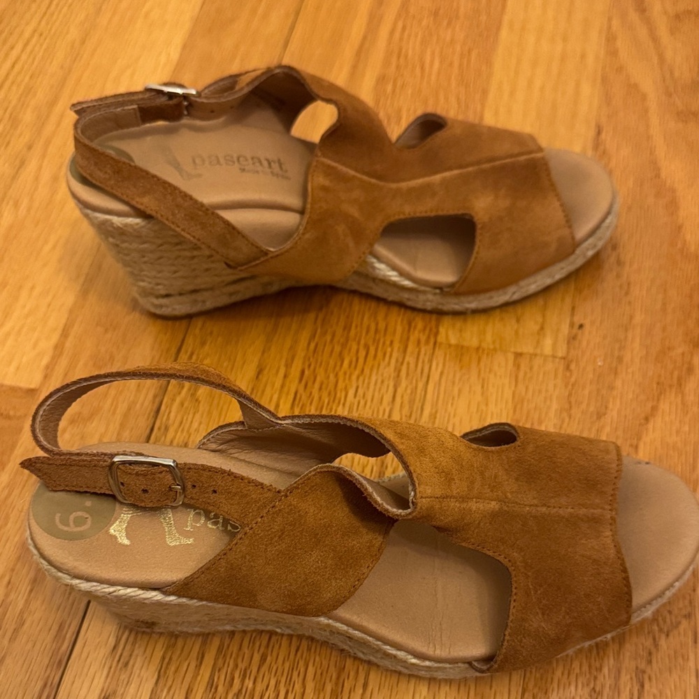 Paseart Wedge Sandals